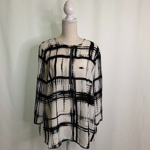 brand new black and white counter parts top